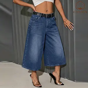 New women’s blue wide-leg denim capris (belt not included); new summer straight mid-length capris—loose fit that flatters the figure and is versatile; denim, street fashion.