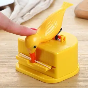 Woodpecker Toothpick Dispenser, Cute Little Bird Push-Type Automatic Toothpick Holder Bird Toothpick Dispenser, Telescopic Toothpick Box for Home with a Toothpick Box,Kitchen Decoration