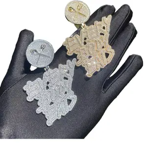 Every Body Eats Pendant Necklacee