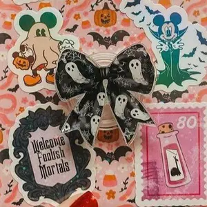Black Bow Spooky Cute Halloween Phone Grip for Ghostcore Kindle Grip Kindle Popsocket Book Bookish Magnetic Kindle Grip Books Lover Kindle Accessories Phone Holder PopSocket Phone Grip Magnetic Pop Socket Phone Grip