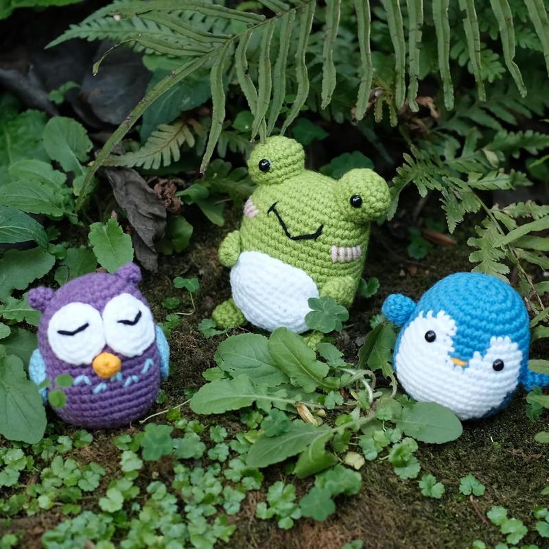 Madwave Crochet Kit for Beginners, for Beginners Adults & Kids with DIY Set, Step-by-Step Video Tutorials, Yarn, Hook, and All Accessories Included