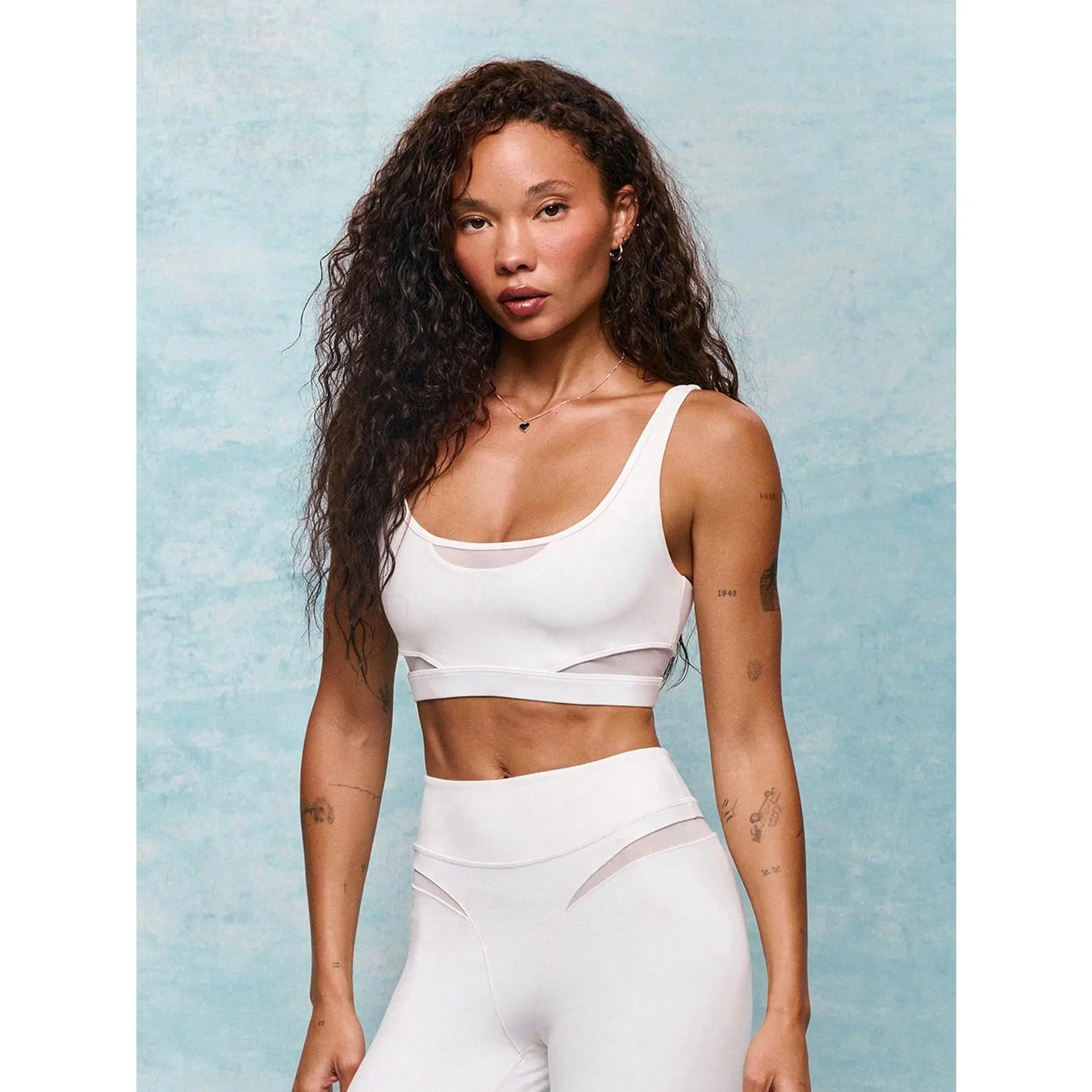 GLOWMODE FeatherFit™ Go Further Crew Neck Removable Cups Mesh Sports Bra Low Impact Yoga Pilates Barre Studio Daily Casual Wear