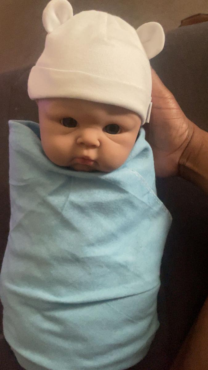 Item: Dark brown/black, Wets