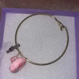 Wholey Miley donut  shop bangle Female