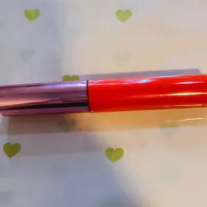 Red lip gloss