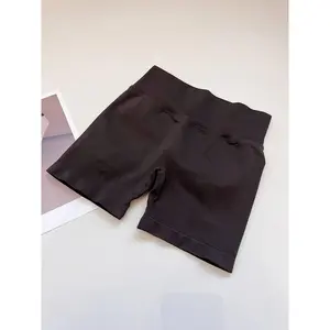 Dfyne Bare-Feel High-Elastic Yoga Shorts |   Buttock-lifting design, skin-friendly and breathable |   Pilates & Running, no marks