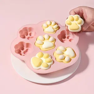 1pc, Silicone Paw Print Mold, 7 Cavity Dog Treat Molds Non-Stick Food Grade Silicone Molds for Making Biscuits, Cookie, Candy, Baking, Chocolate, Jelly