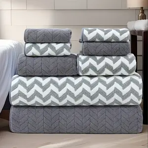 8pcs of ultra soft coral velvet bath towel set, 2 bath towels 27.56x55.12inch, 2 towels 13.39 x 29.13inch, 4 square towels 11.81 x 11.81inch, fast drying, high strength absorbency and lightweight, outdoor, fitness, camping, bathroom light towel towel set