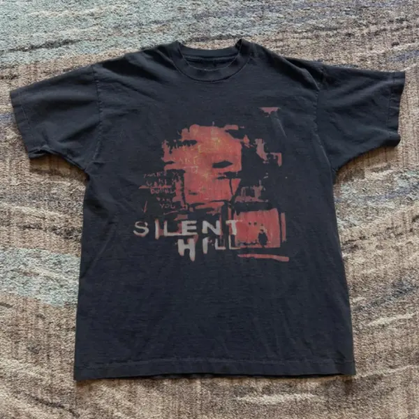 Gildan Men's and Women's T-shirt, Silent Hill 2 black cotton t-shirt with red graphic, Unisex T-shirt, Gift T-shirt, Y2k Unisex Graphic Tees Gothic Grunge Emo Scene Amity Affliction Style Clothes Menswear Womenswear Streetwear