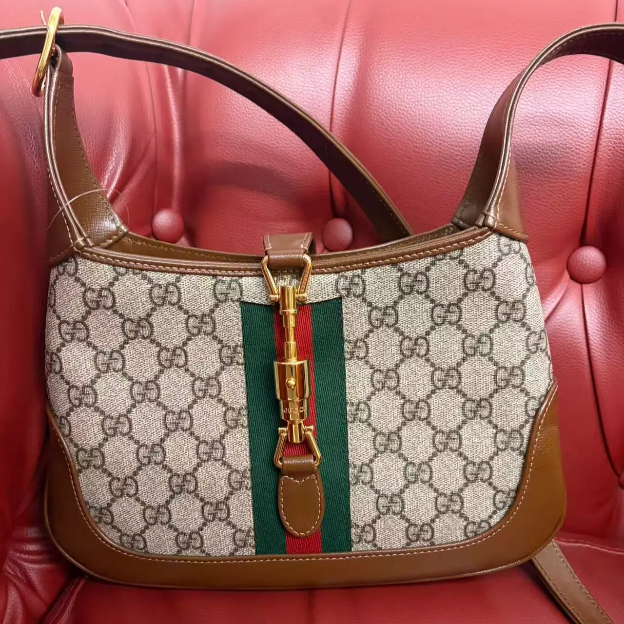 Pre-owned GUCCI GUCCI