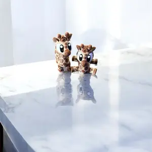 3D Mini Giraffe Desk Critters - Adorable Decorative Figures for Your Space