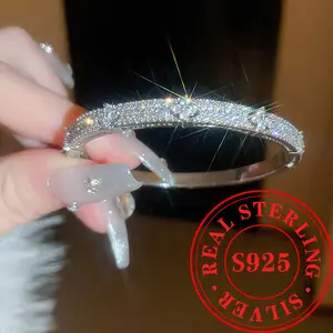 925 Silver Inset Shiny Synthetic Zircon Bracelet - Elegant Tempered Hand Link for Ladies Day Gift - Ideal for Lovers