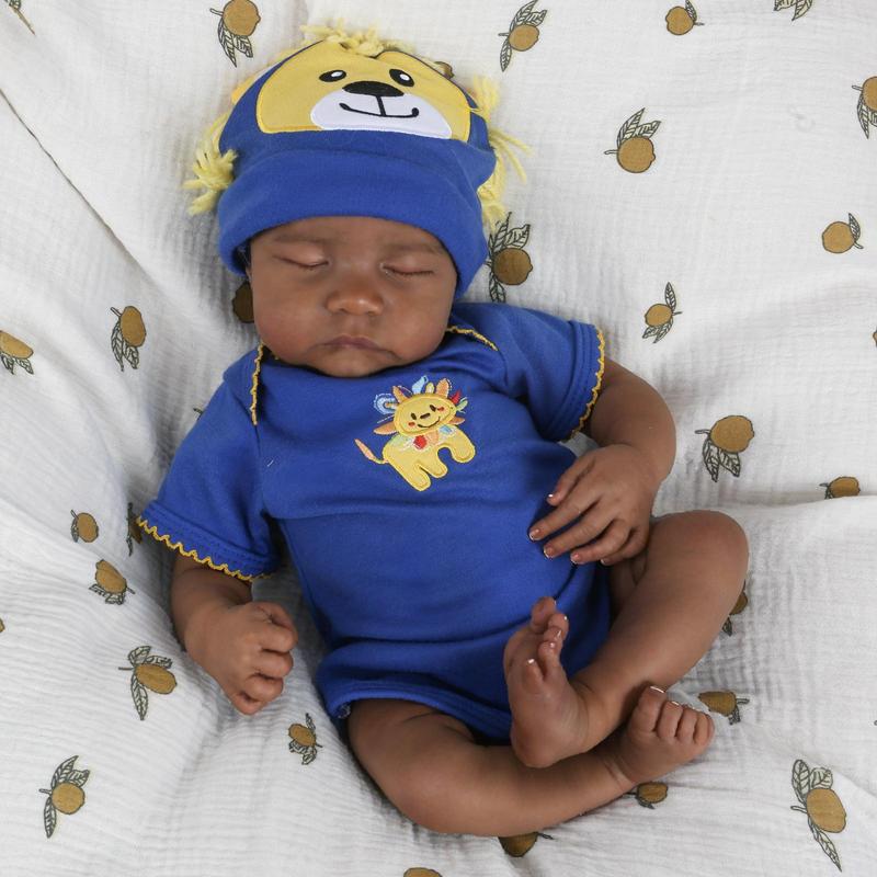 [WOOROY] Reborn Baby Doll - Birthday & Christmas Gift, 18 In African American Skin Doll, Black and Brown Skin, Soft Cloth Body & Hand-painted Hair, Gifts for Kids 3+