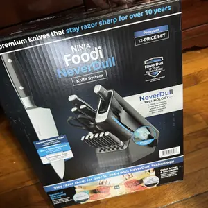 Ninja Foodi NeverDull Premium 12-Piece Kitchen Knife Set with Sharpening Block