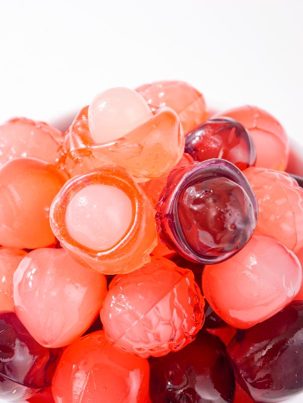 【2 Boxes Delivered】GummyGlow Peelable Candy Real Fruit Juice Lychee Grape Peach Gluten-Free Snack for Party & Sharing Sweet Juicy Chewy45 pieces/box