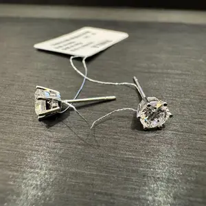 1ct 18K White Gold 6-Prong Setting Round Brilliant Cut Lab-Grown Stud Earrings MDC0056