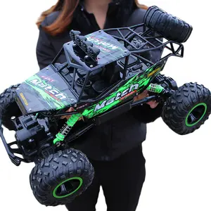 Large 4WD Remote Control Car, Off-Road Vehicle, High-Speed Racing, Rechargeable, F1 RC Remote Control Car Toy, Black Plastic,