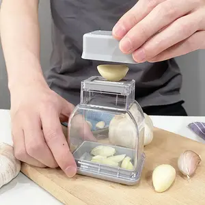 Garlic Press - Heavy Duty Manual Garlic Crusher
