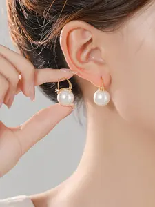 New Vintage Elegant Pearl Earrings, Ultra Beautiful Luxury Design, Small Unique Ear Clips, All Season Fashion Jewelry for Women, High Quality Earrings
