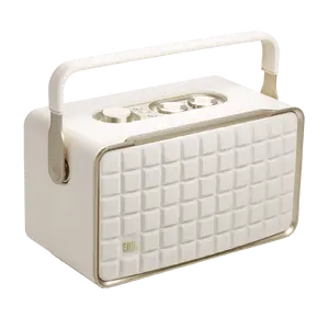 JBL Authentics 300, Portable smart home speaker with Wi-Fi, Bluetooth and voice assistants with retro design.