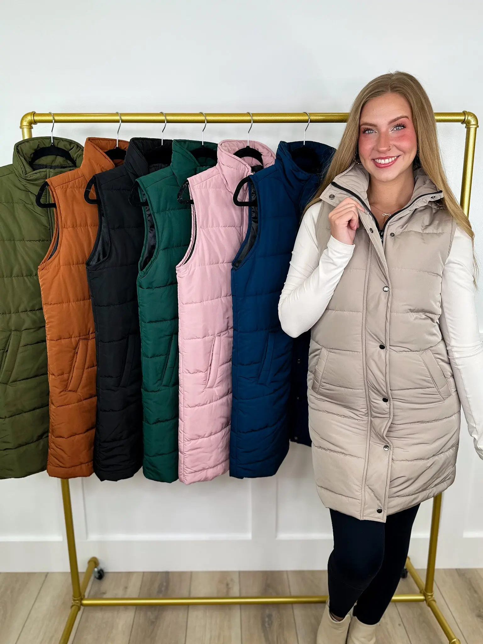Women's Avery Mae Long Puffer Vest - Sleeveless Water-Resistant Quilted Polyester Shell, True-to-Size Fit for Layering with Sweaters, Sizes XS,1XL,4XL, Zip Closure
