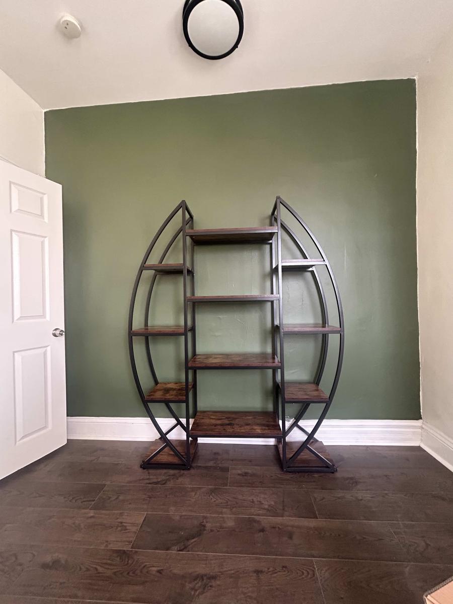 Item: Brown and Black