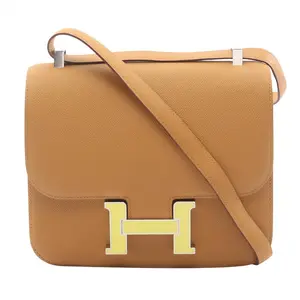Pre-owned HERMÈS Calfskin Shoulder Bags Hermes Constance324 Leather Shoulder Bag