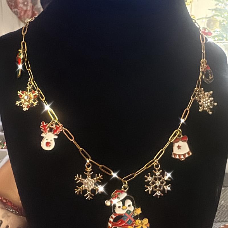 Adorable Penguin Holiday Themed Charm Necklaces for Women customized jewelry christmas gift necklace Enamel advent