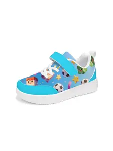 Pixel Game Style Low Top Sports Shoes, Trendy Fashion Design, Pixel Character Print, Velcro Fastening, Sky Blue Toe, Boys' School Party Wear