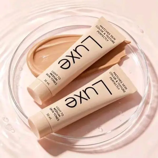 Women's Color Changing Lightweight Non-Toxic Alcohol-Free Concealer & Foundation - 12-Hour Wear, Instant Skin Tone Adaptation, Buildable Coverage (Light-to-Medium/Medium-Dark-to-Dark), Natural Dewy Glow, for All Skin Types