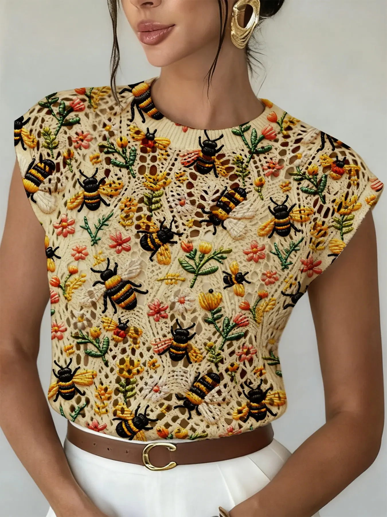 Elegant Women's Vintage Bee Animal Print Sweater, Round Neck Sleeveless Knit Top, Casual Fall Winter Clothing, Breathable Hollow Out Design