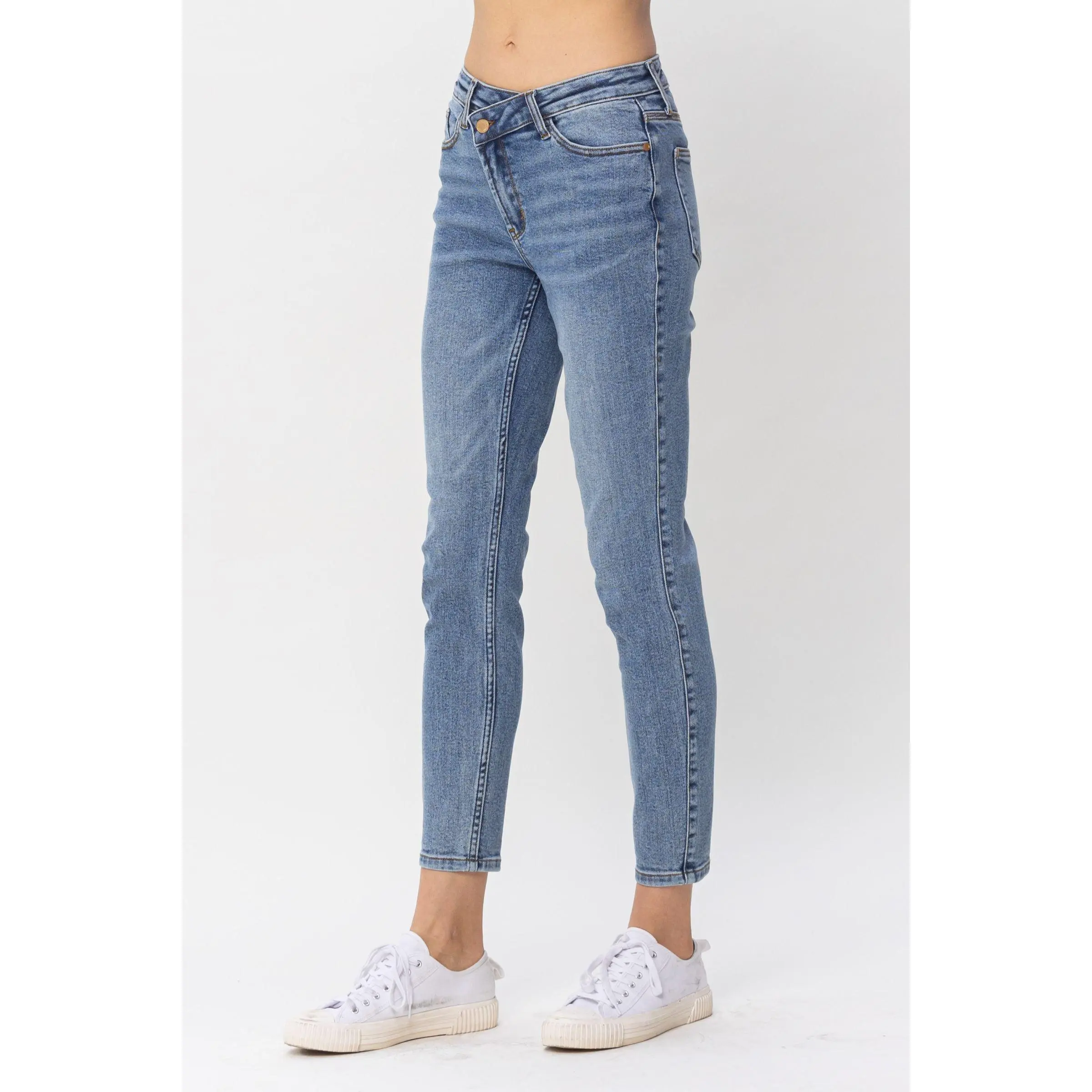 HW Crossed Over Waist
