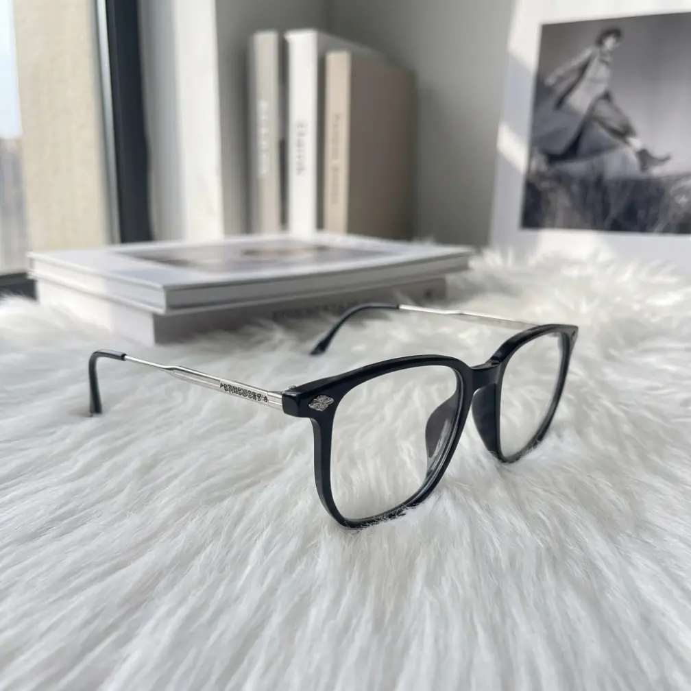 Retro Unisex Old Money Style Full-Rim Statement Frame Glasses with Gold Metallic Accents, Sturdy Non-Prescription Eyewear for Casual Weekend Daily Wear, Lightweight Durable Eyewear Fashion