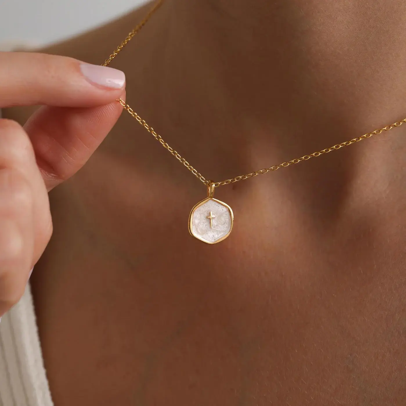 Gold Plated Cross Necklace for Women, Dainty Circular Coin Pendant, Hypoallergenic Spiritual Jewelry with 16+2" Adjustable Chain, Chain Pendant, Gold Plated Pendant