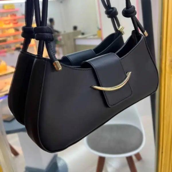 Black Boat shoulder Bag –Y2K  and  minimalist style Travel Shoulder bag, Heavy Duty Leather Carry All, Reusable Shopping & Gym Shoulder Bag for Women & Men- Easter Gift