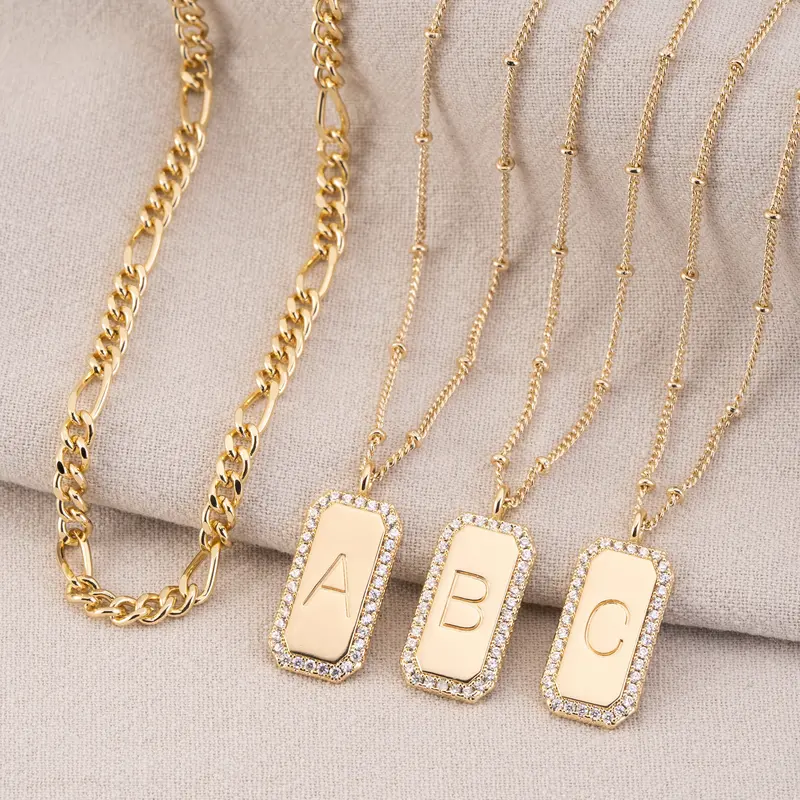 Women's Dainty Layered Initial Alphabet Necklace, Gold-Plated Figaro Chain with Cute Square-Rectangle Letter Pendant, Letters Artificial Gemstone Necklaces & Pendants, Elegant Choker Jewelry for Summer Deals