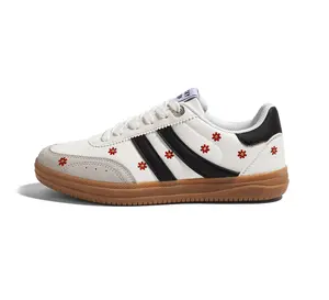 LUCKY STEP Women Classic Retro Tennis Sneakers Fashion Gum Sole Skate Casual Walking Shoe Anti Slip Floral Embroidery Comfortable Trainers