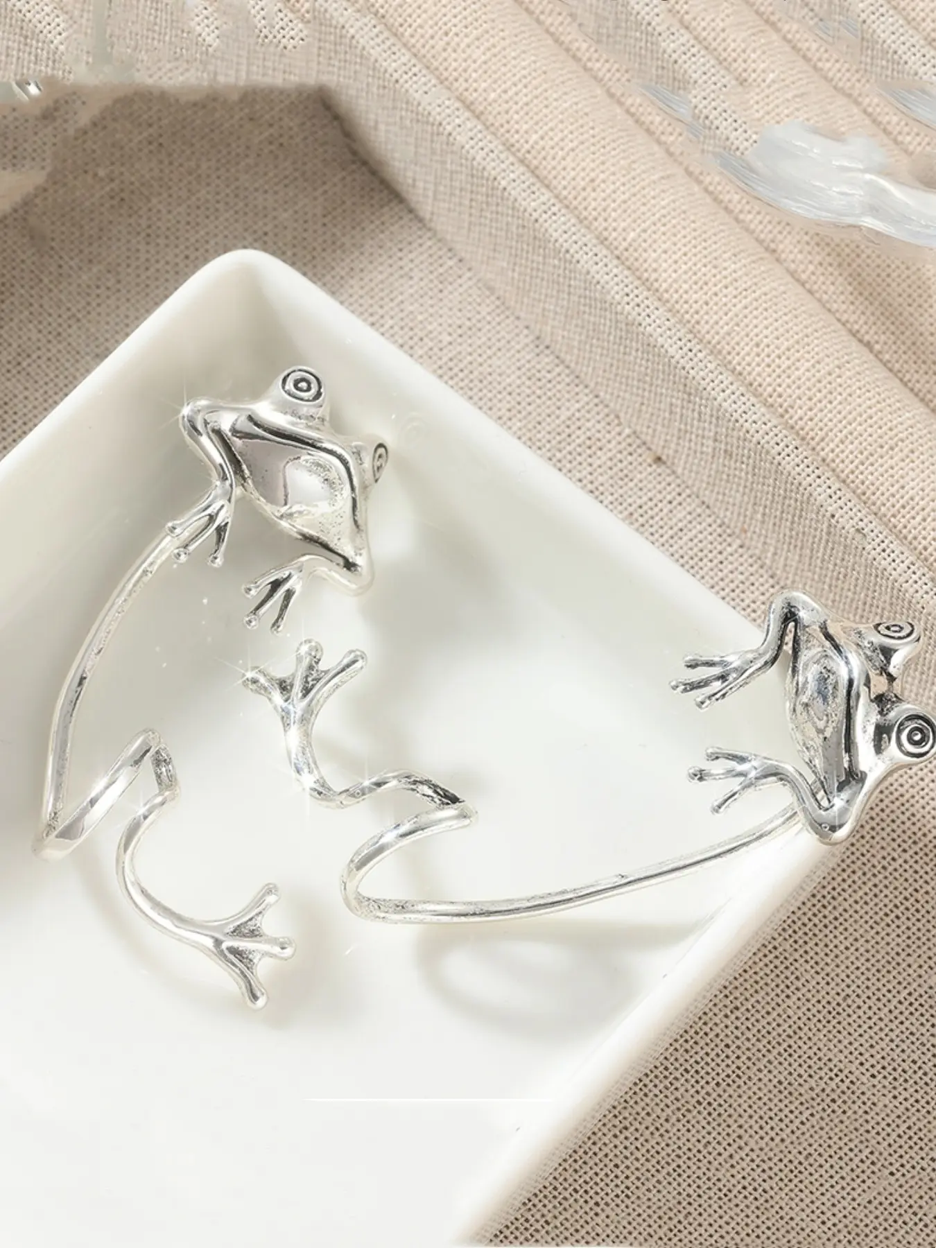 Vintage Cute Frog Earrings, Creative Women Handmade Animal Jewelry, Perfect for Parties, Ideal Gift for Friends, All Seasons