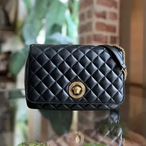 Pre-owned VERSACE leather Shoulder Bags Black Quilted Flap Medusa Shoulder Bag