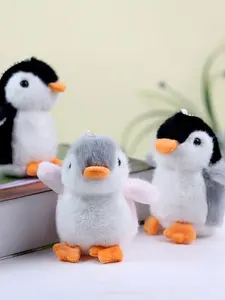 Cute Penguin Plush Toy Keychain, Adorable Stuffed Animal Pendant, Fun Gift for Kids, Backpack Decoration, Soft and Cuddly