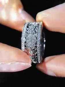 Creative Rotating Gear Design Rhinestone Decorated Ring, Elegant Fashion Accessory, Unisex Jewelry, Perfect Gift for Birthdays, Anniversaries, Graduations