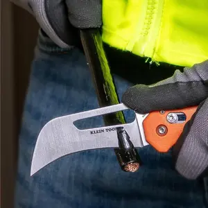 Electrician's Pocket Knife, EDC Folding Knife with Stainless Steel Blade For Cable And Line Work, Deep-carry Pocket Clip and Lanyard Hole