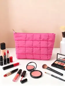 Ladies' fashionable and casual diamond patterned makeup bag, simple and textured cotton filled women's bag, suitable for daily business trips and travel, easy to carry, Makeup Organizer Pouch