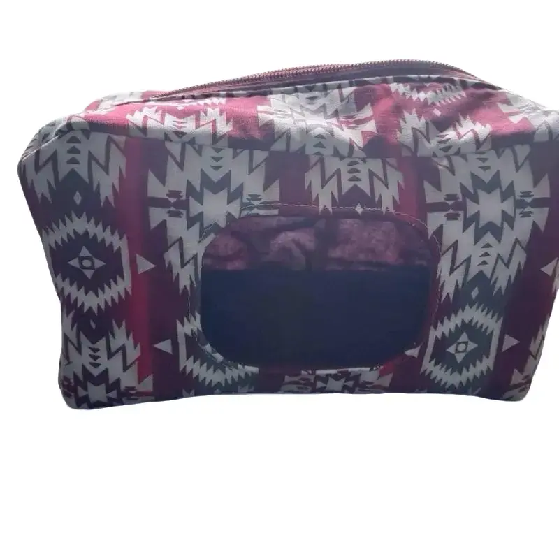 Wipe pouches