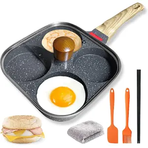 4‑Cup Nonstick Egg Pan Set with Lid – Aluminum Omelette Skillet for Breakfast, Includes Silicone Scraper, Oil Brush, Chopsticks & Cleaning Cloth – Compatible with Gas & Induction Cooktops (Black)