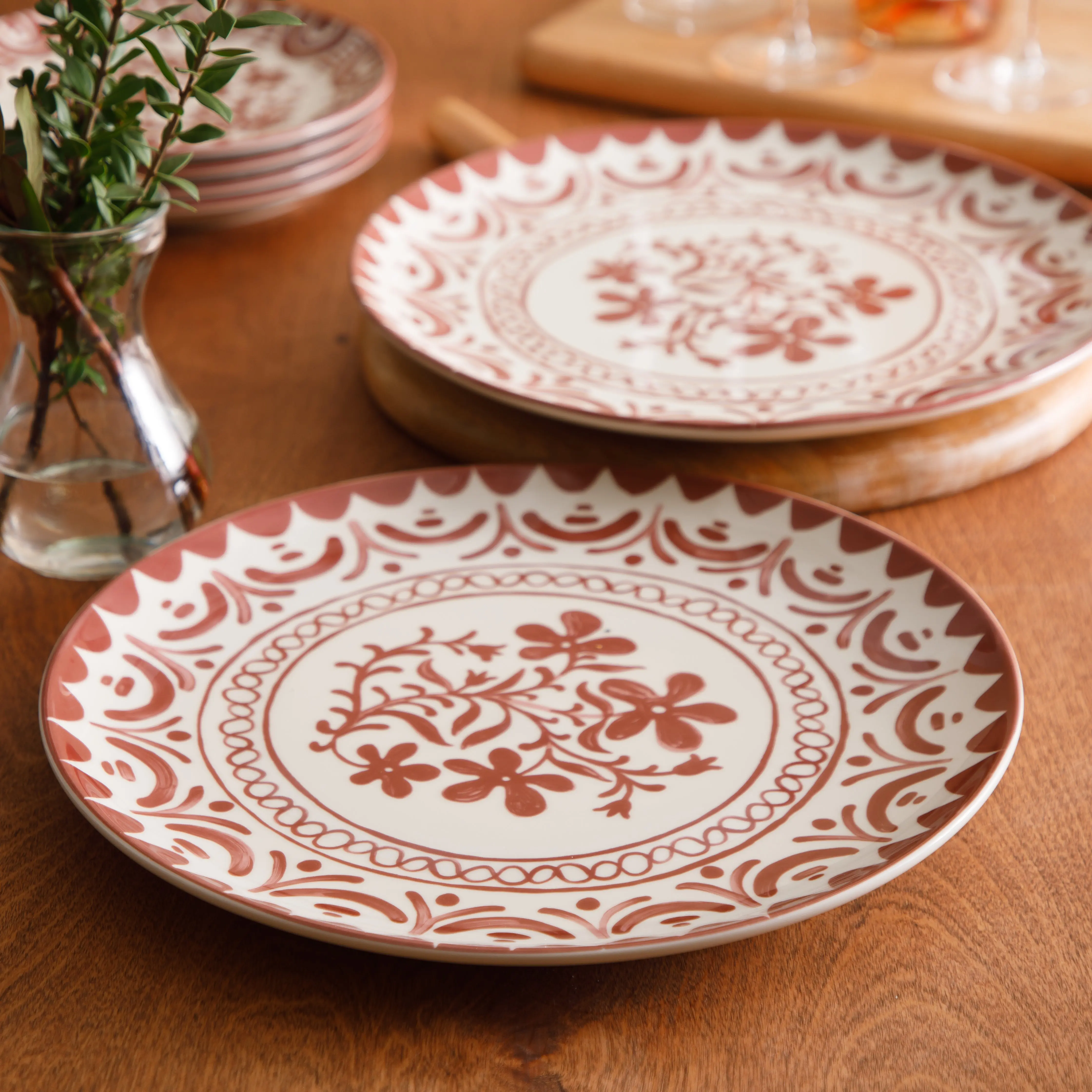 Valencia Flor - 2-Piece 13 Inch Serving Platter Set - Pomegranate Red