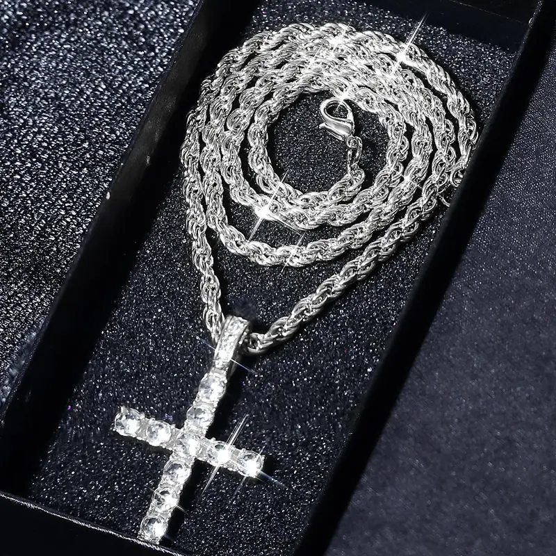 Rhinestone Decorated Cross Pendant & Chain Necklace, Cuban Cross Necklace, Cross Charm Necklace, Cross Chain Design, Bold Cross Design, Street Style for Party, Daily Decor, Iced Out Jewelry, Trendy All-match & Exquisite Jewelry for Birthday Gift