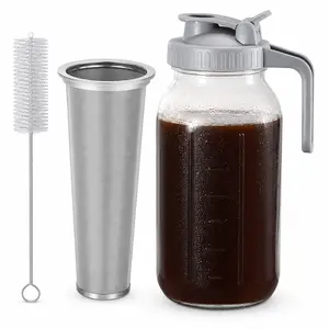 Iced Coffee at Home! 32-ounce Mason jar cold brew coffee, with a cap featuring a spout handle and a stainless steel filter, suitable for making iced tea and lemonade