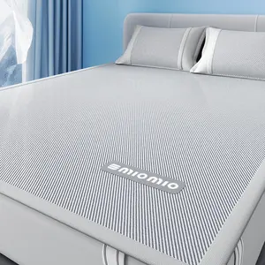 YHFYHF Cooling Mattress Pad Queen Size, 3 Piece Ice Silk Cooling Bed Mat Set with 2 Pillow Shams, Non-Slip Summer Cooling Bed Sheet with Elastic Straps, Machine Washable Breathable Cooling Mattress Topper for Hot Sleepers