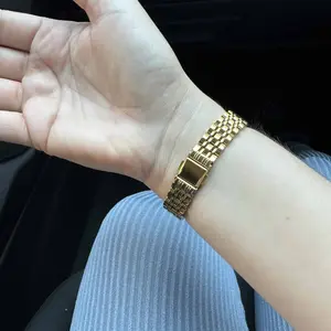 Women's Watch Band, Soft Protective Case and Tools (1 Set), Stainless Steel Smartwatch Strap Compatible with Apple Watch 9/8/7/6/5/4/3/2/1/SE/SE2 Series, Smart Watch Accessories, Watch Protector